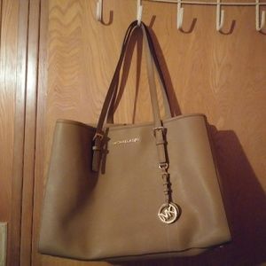 Michael Kors purse/tote bag